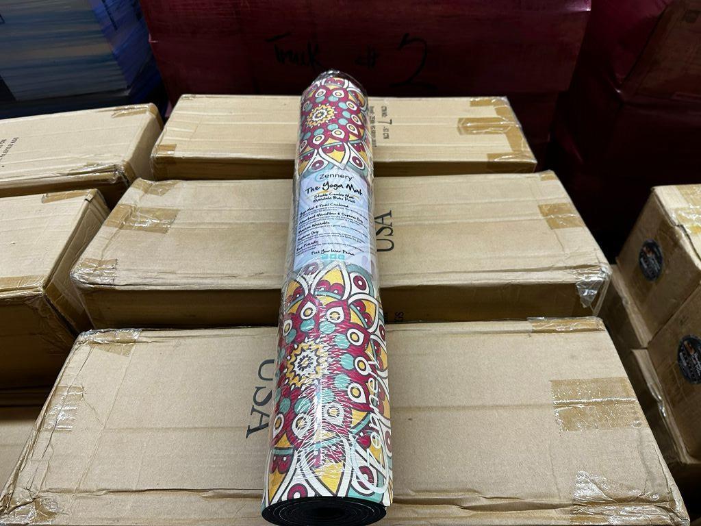 ZENNERY YOGA MAT 70" X 24" (NEW)