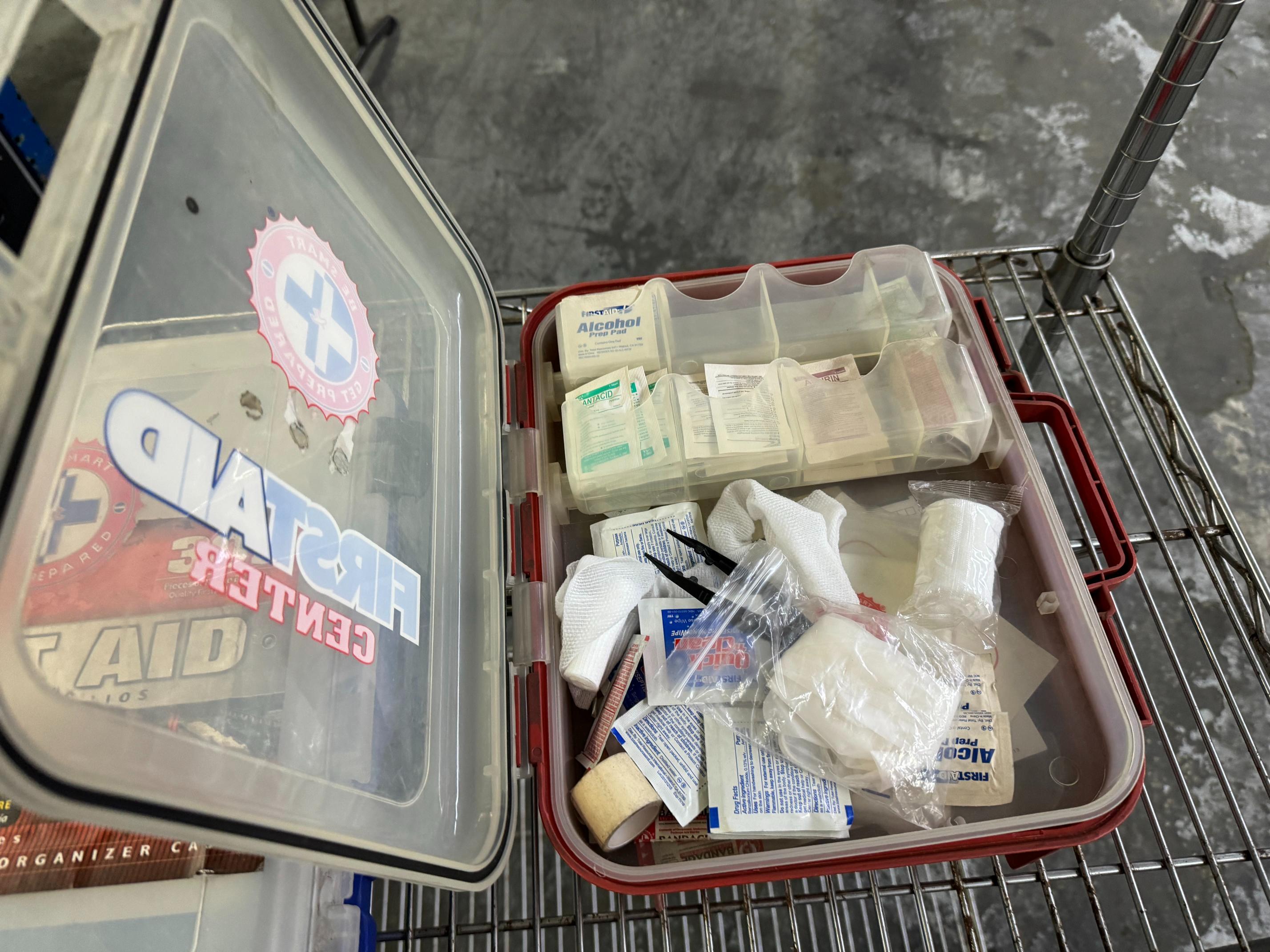 LOT CONSISTING OF FIRST AID KITS