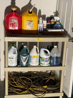 LOT CONSISTING OF ASSORTED CLEANING SUPPLIES