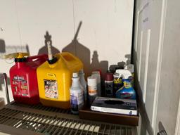 LOT CONSISTING OF ASSORTED CLEANING SUPPLIES