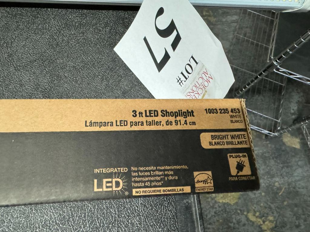 LOT CONSISTING OF ASSORTED LED LIGHTS