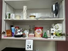 LOT CONSISTING OF KITCHEN SUPPLIES