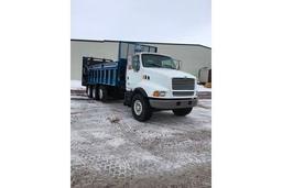 2000 Sterling Model Lt9513 Truck With Model#5370 Truck Manure Spreader