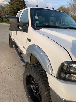 2005 Ford F-350 Lariat Super Duty Pickup