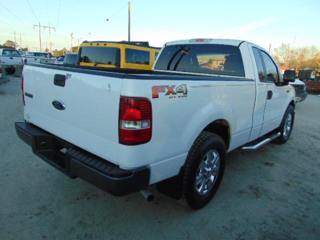 2006 FORD F150 XL VIN:1FTRF12W36KE05294 2wd, 4.2L engine, A/T, leather, aft