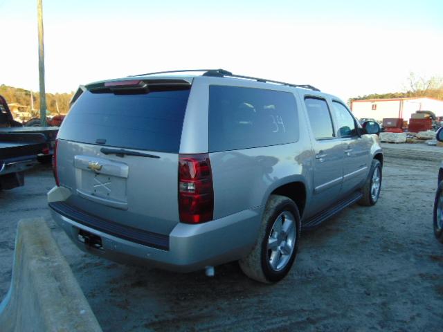 2007 CHEVROLET SUBURBAN VIN:1GNFK16347R190183 4 door gas MILES::231,026