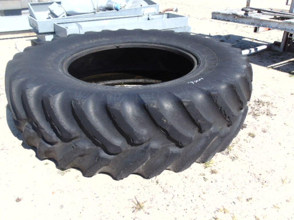 Tractor tire 20.8 R 38