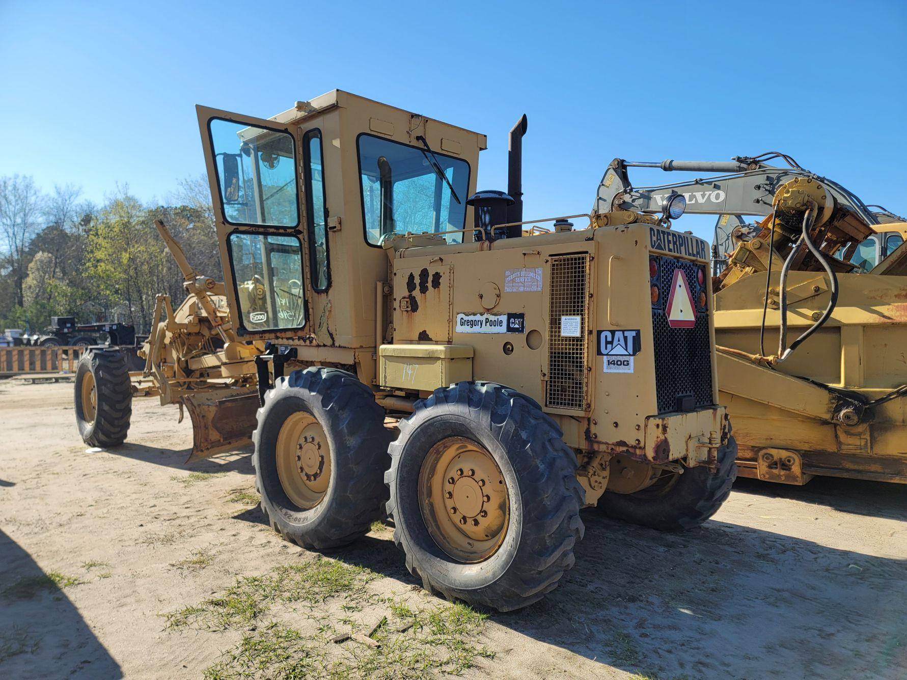 1993 CAT 140G Motor Grader, Closed Cab,Front Scrafire, 12ft Board, 5380hrs,