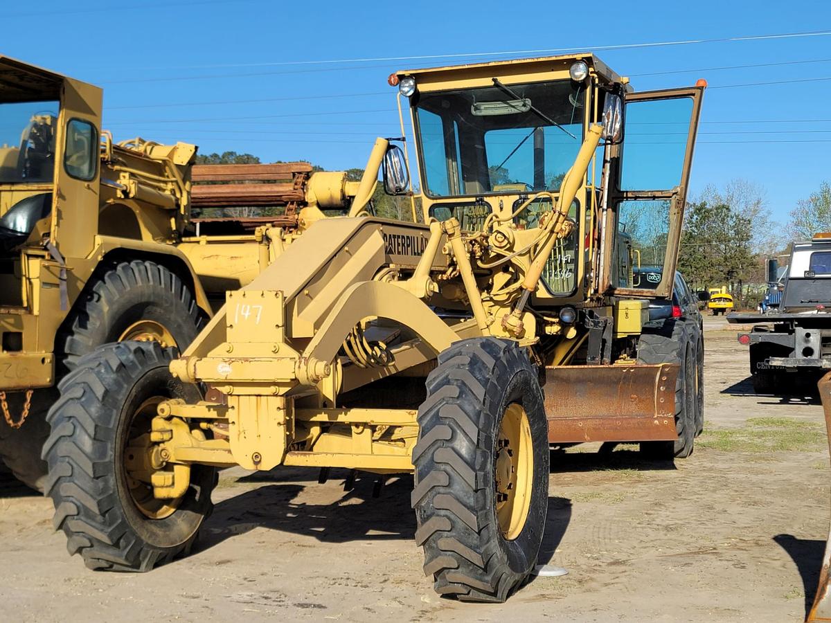 1993 CAT 140G Motor Grader, Closed Cab,Front Scrafire, 12ft Board, 5380hrs,