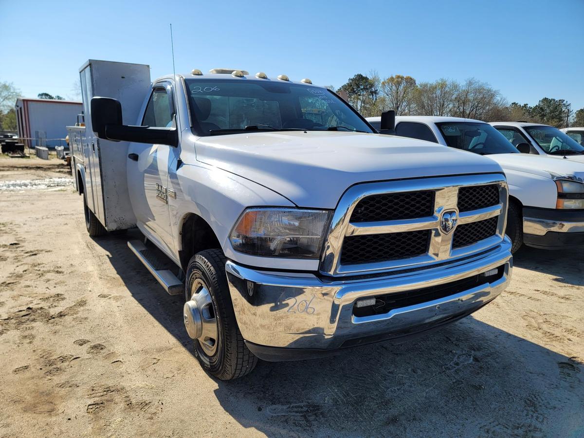 2015 DODGE RAM 3500 HD 2door Pickup, 6.4L engine, A/T, RKI Service Body mil