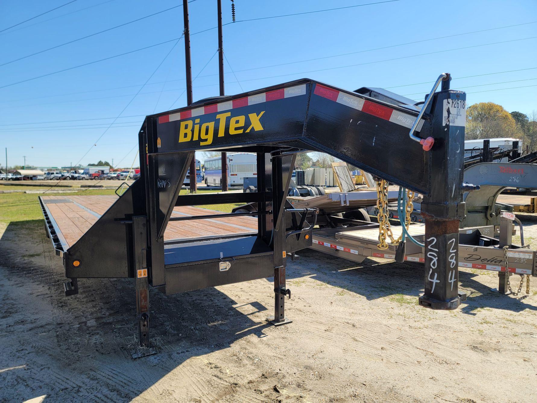 2021 BIG TEX 2GN T/A Gooseneck Trailer, 102inch x 40ft Gooseneck, 48inch Sp