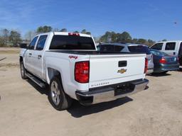 2018 Chevrolet Silverado 4door Pickup, 4x4, 6ft Bed, 4.3L engine, A/T, *Salvage History*