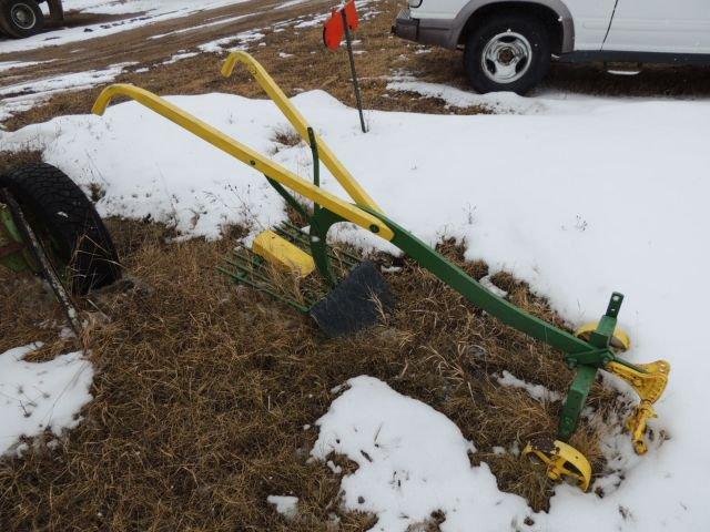 Walking Plow, Walk behind potato digger