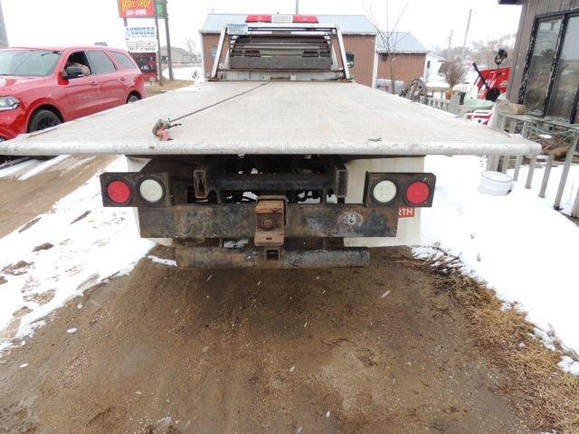 1998 Dodge Truck V10 engine, 5 speed manual transmission, 2 wheel drive, wi