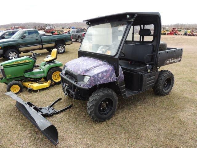 2006 Polaris Ranger 700 EFI, hard cab, heat, plow, winch, extra new tires,