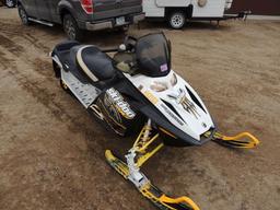 2007 Ski Do renegade 600 snowmobile with reverse, HX2153