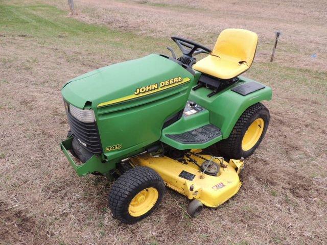 John Deere 345 Riding Lawn Mower 54 inch deck, 8HP, liquid cooled, power st