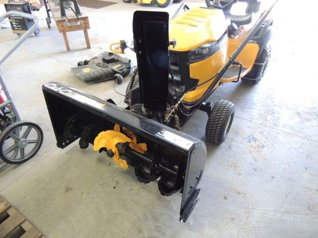 2016 Cub Cadet XT2 Enduro riding lawn mower with only 31 hours, 46 inch com