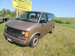 1994 Chevroleet Astro Van, 4.3L 6 cylinder with auto transmission, 129,779