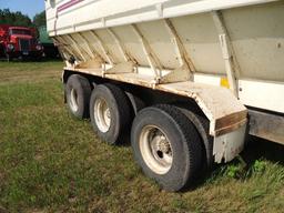 1984 Ford 9000 Detroit 671 6 cyl diesel with 10 speed transmission, 24 foot