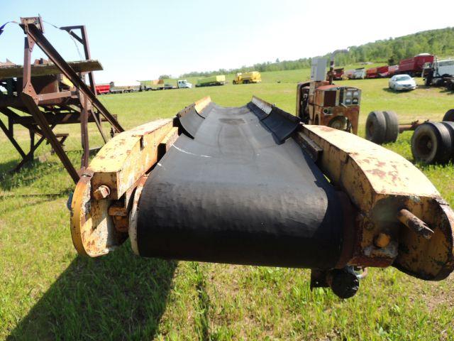 Cement conveyor with gas engine to be used with a payloader, unknown condit