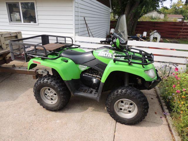 2005 Artic Cat 500 ATV, 4WD, plow, winch, 733ST