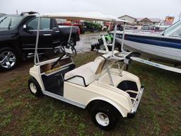 Club car golf cart, gas, white