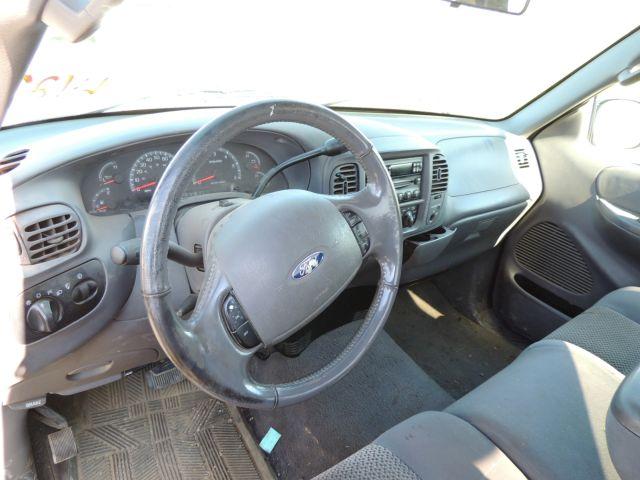 2003 Ford F150 XTL Pickup, Triton V8 Engine, 305,000 plus miles, auto, 2 do