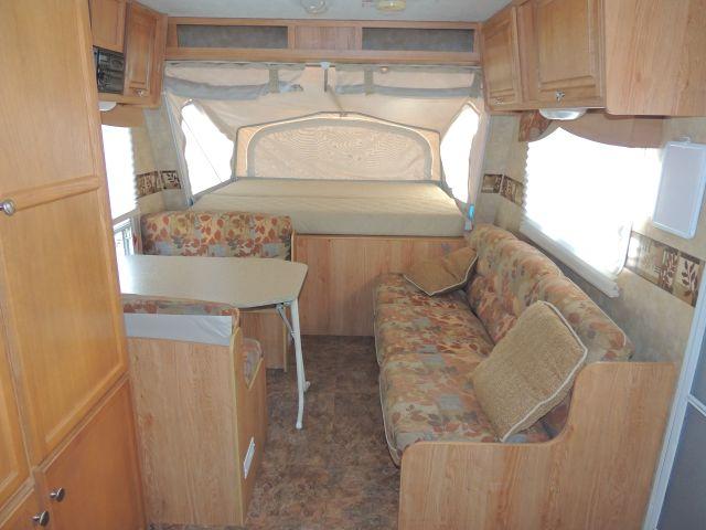 2007 Jayco Jay Feather 23 Ft camper, 3 slide outs, bumper hitch