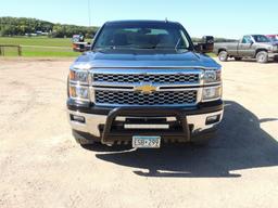 2015 Chevy 1500 pickup (V)