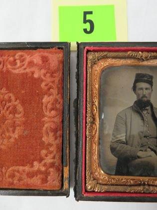 Civil War Union Soldier (Corporal) Tintype Photo in Broken Case