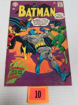 Batman #197 (1967) Classic Batgirl & Cat Woman Cover