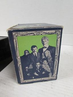 Vintage Made In Japan The Addams Family Thing Battery Op Coin Bank