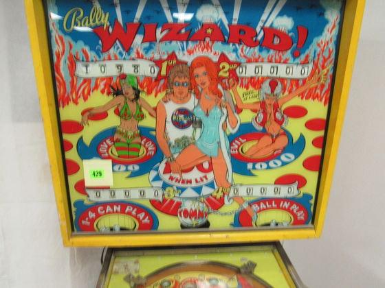 Outstanding Bally " Wizard" Arcade Pinball Machine