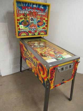 Outstanding Bally " Wizard" Arcade Pinball Machine