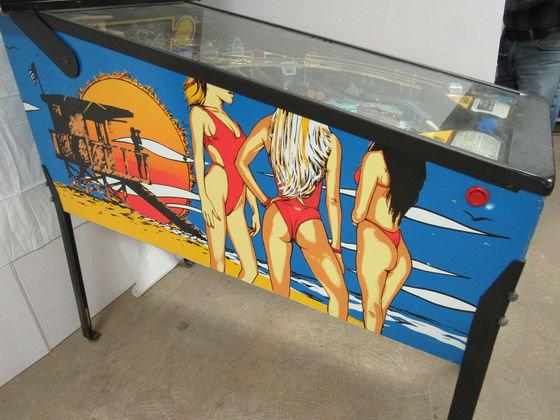 1995 Sega " Baywatch" Arcade Pinball Machine