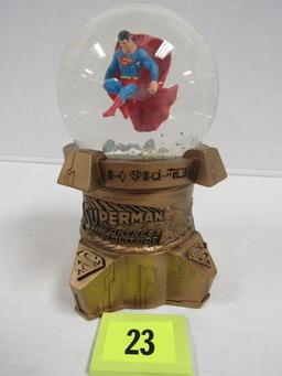 Dc Direct Superman 7" Fortress Of Solitude Snow Globe