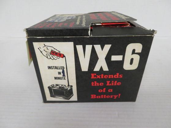 Vintage NOS VX-6 Battery Additive Store Display Box w/ Nascar "Lee Petty" Graphics