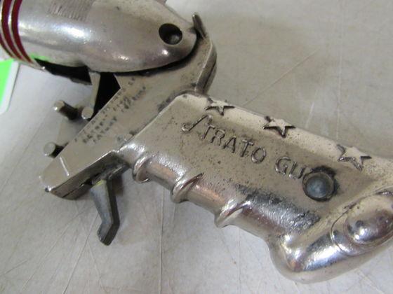 Antique Futuristic Prod. Diecast Strato Gun Ray Space Cap Gun