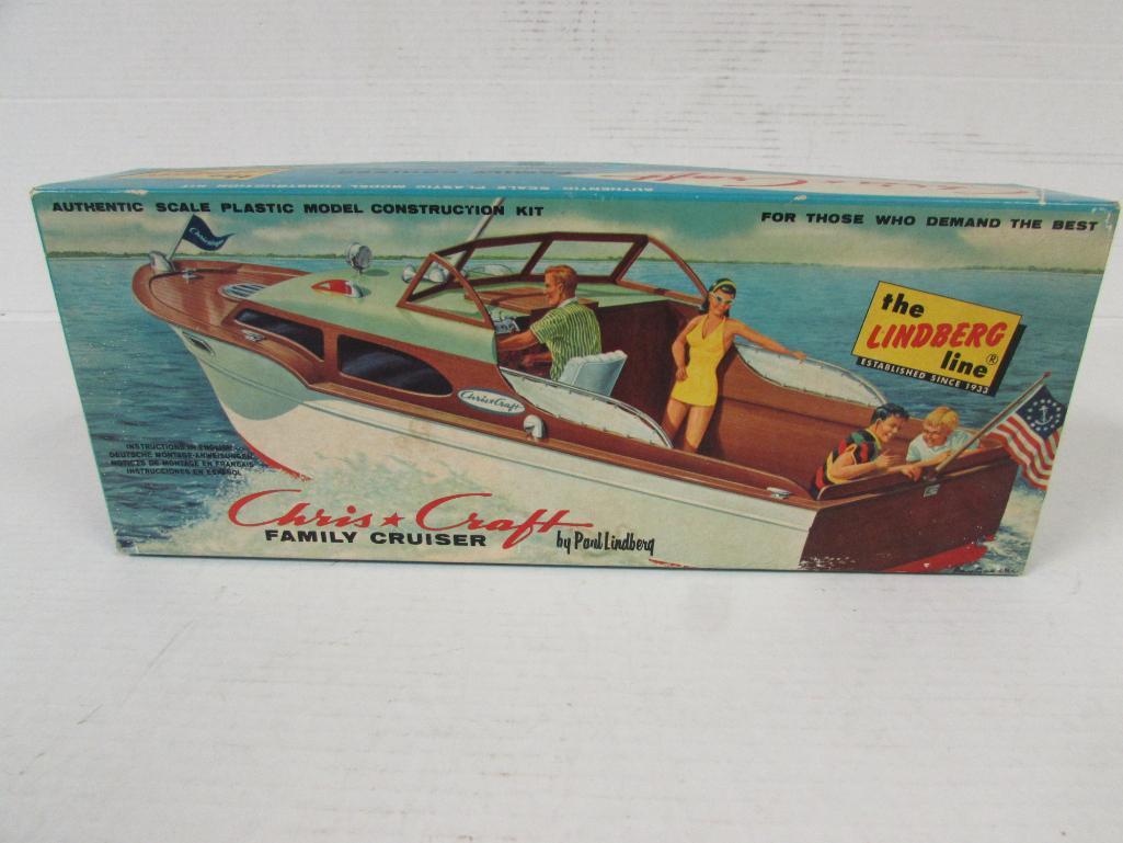 Vintage 1950's Lindberg Chris Craft Family Cruiser Boat model Kit