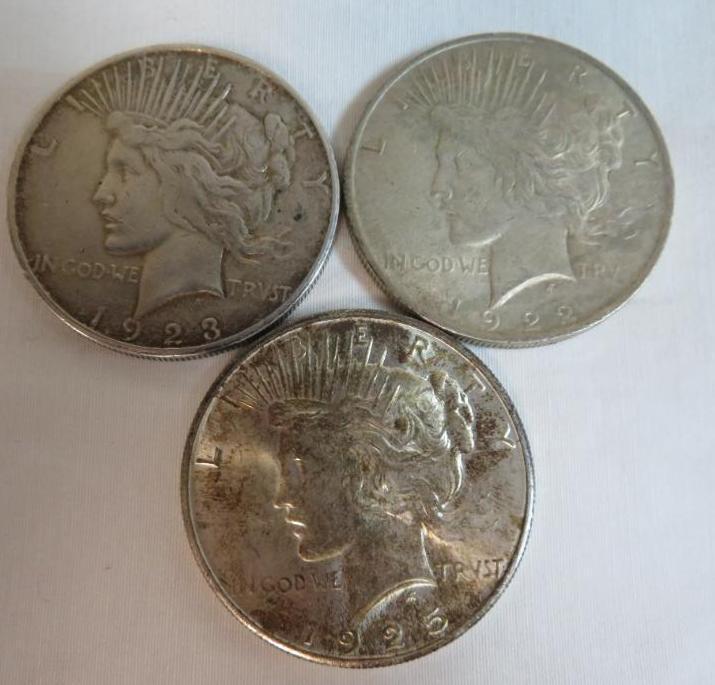 Lot of (3) U.S. Peace Silver Dollars Inc. 1922, 1923, 1925