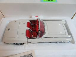 Danbury Mint 1:24 Diecast 1961 Corvette Convertible MIB