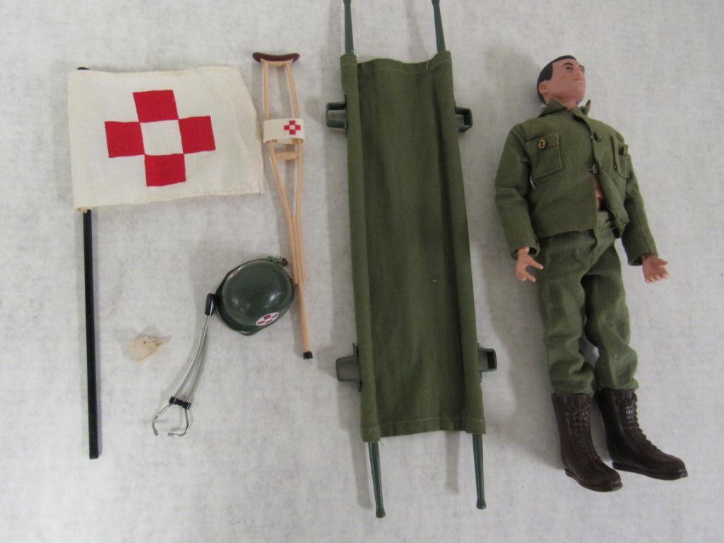 G.I. Joe w/1966 Medic Accessories