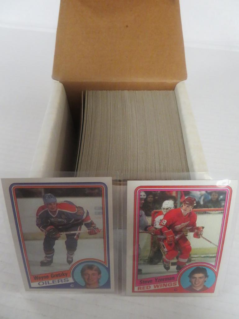 1984-85 Topps Hockey Complete Set (Yzerman RC)