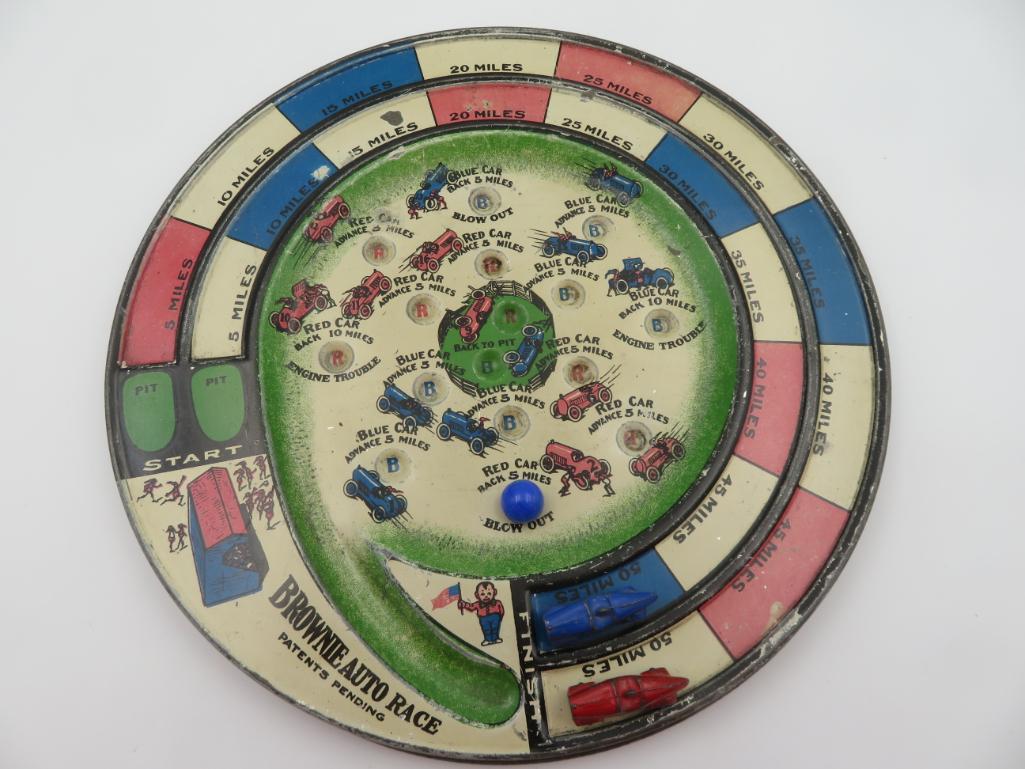 Antique 1920's/30's Brownie Auto Race Game Tin Litho