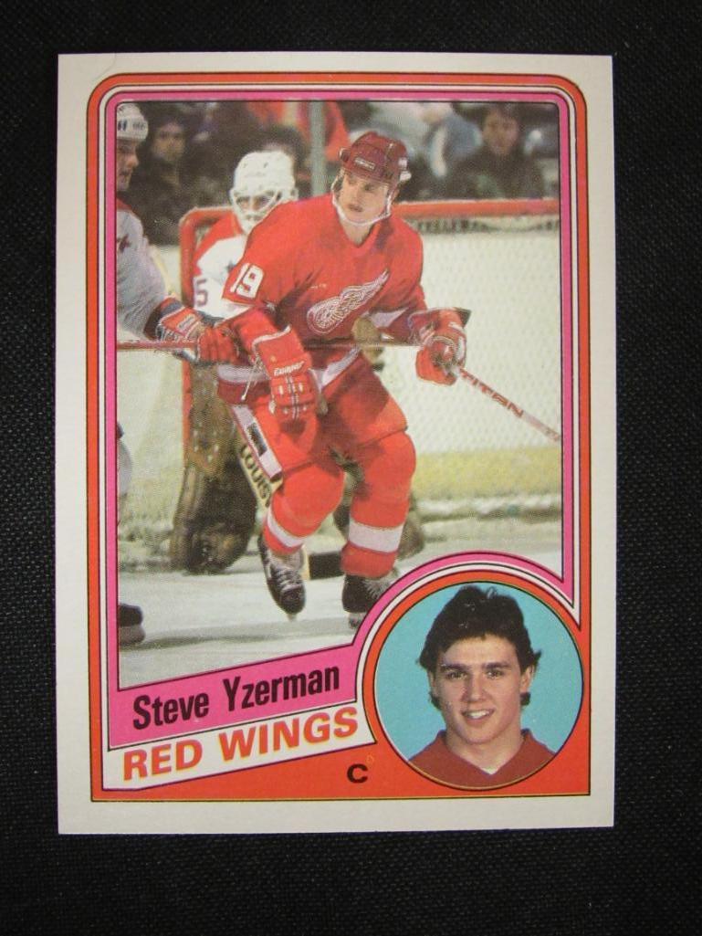1984-85 Topps Hockey Complete Set. Yzerman Rookie Card