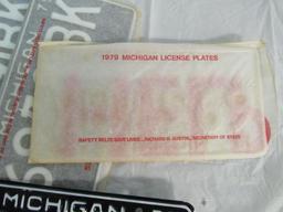 5 - NOS Consecutive Matched Pairs of 1979 Michigan License Plates