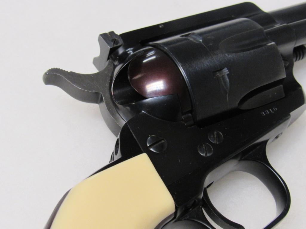 Outstanding Vintage Ruger Blackhawk .44 Magnum 6 Shot Revolver