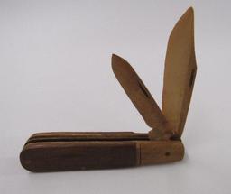 Excellent Vintage Folk Art Carved Wood Folding/ Pocket Knife