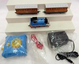 Complete Bachmann HO Scale Thomas & Friends Thomas Annie & Clarabel Passenger Set